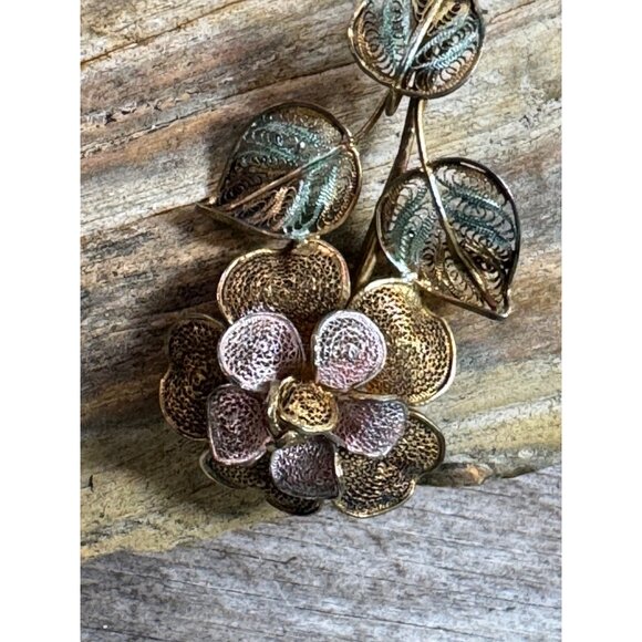 Vintage Gold Tone 800 Silver Flower Brooch Pin with Intricate Filigree Design - Picture 6 of 7